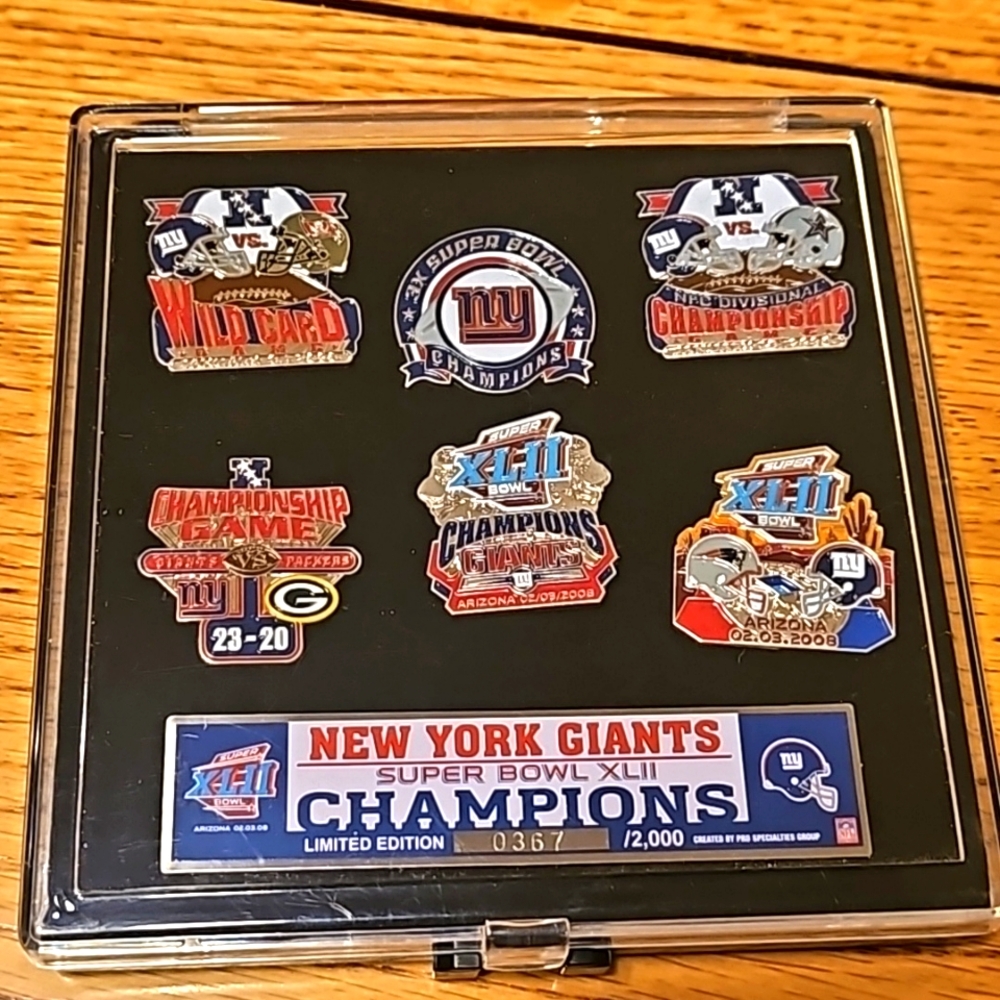 New York Giants Super Bowl XLII pin set limited edition